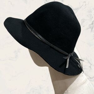 NWOT Peter Grimm True Character Medium Brim Felt Hat - Black- One Size